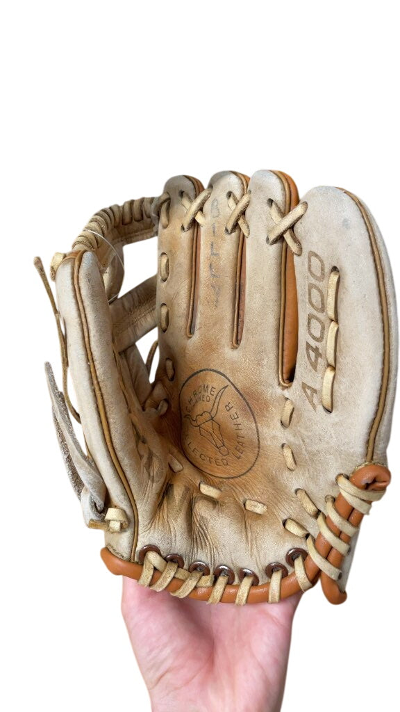 Spalding A4000 8" Left Hand Baseball Glove - Brown