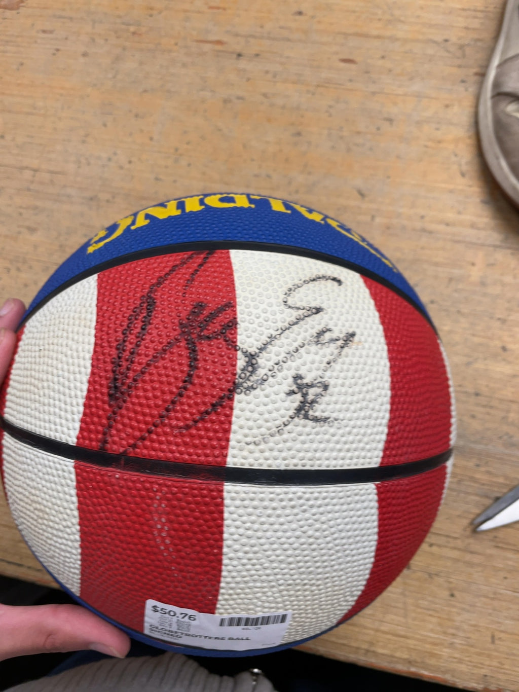 Spalding Harlem Globetrotters Signed Basketball
