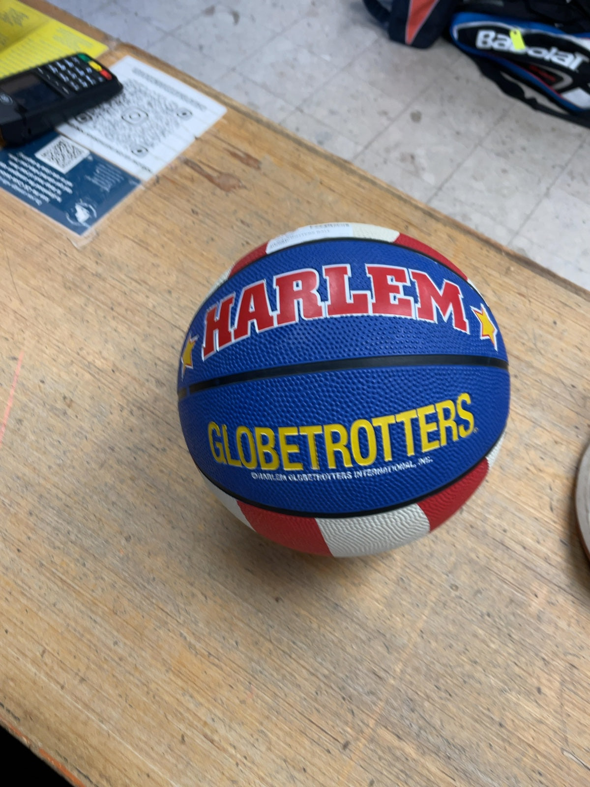 Spalding Harlem Globetrotters Signed Basketball