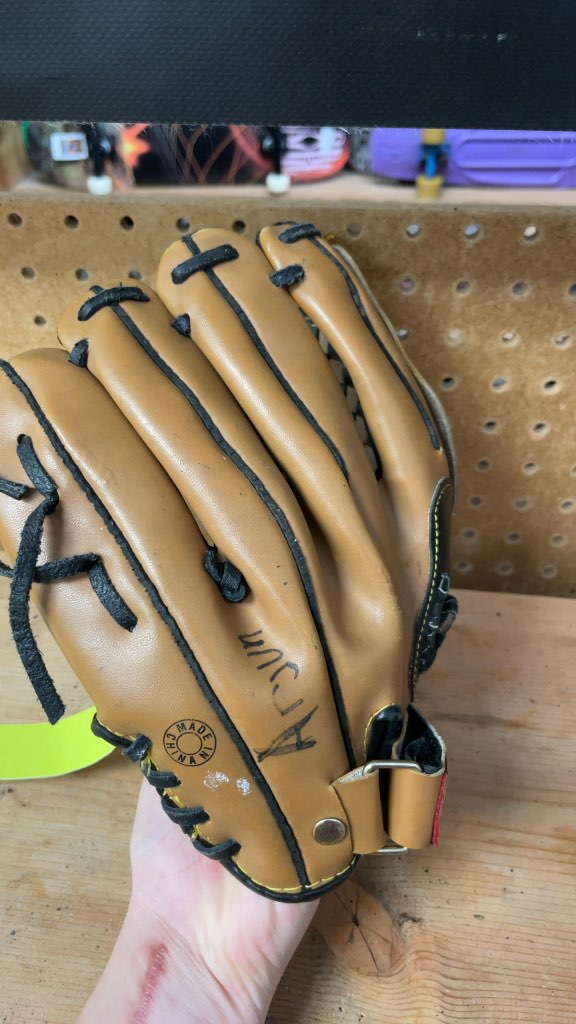 Spalding Junior Superstar Series 10" Left Hand Baseball Glove