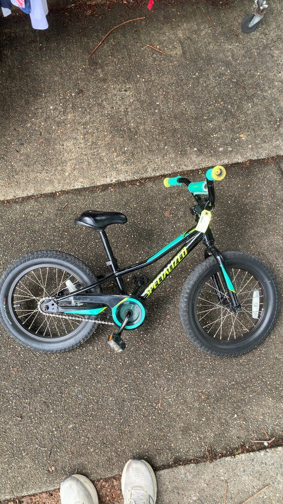 Specialized Riprock 16" Kids Bike
