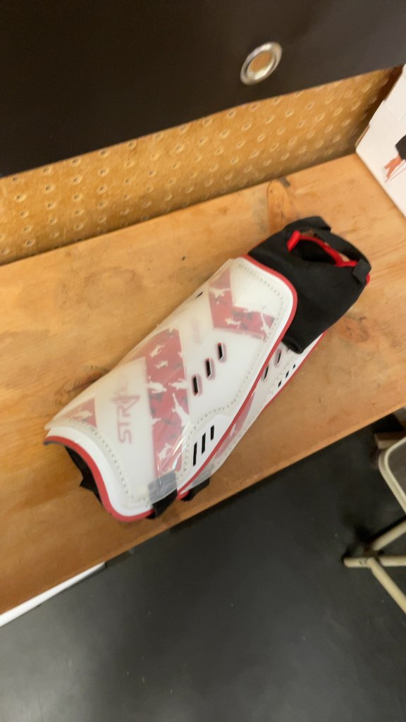 Striker Adult Soccer Shin Pads - Red/White