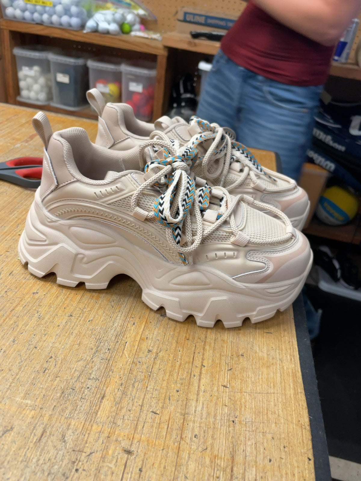 Teenmix Runners Ladies 7.5 Cream Chunky Sneakers