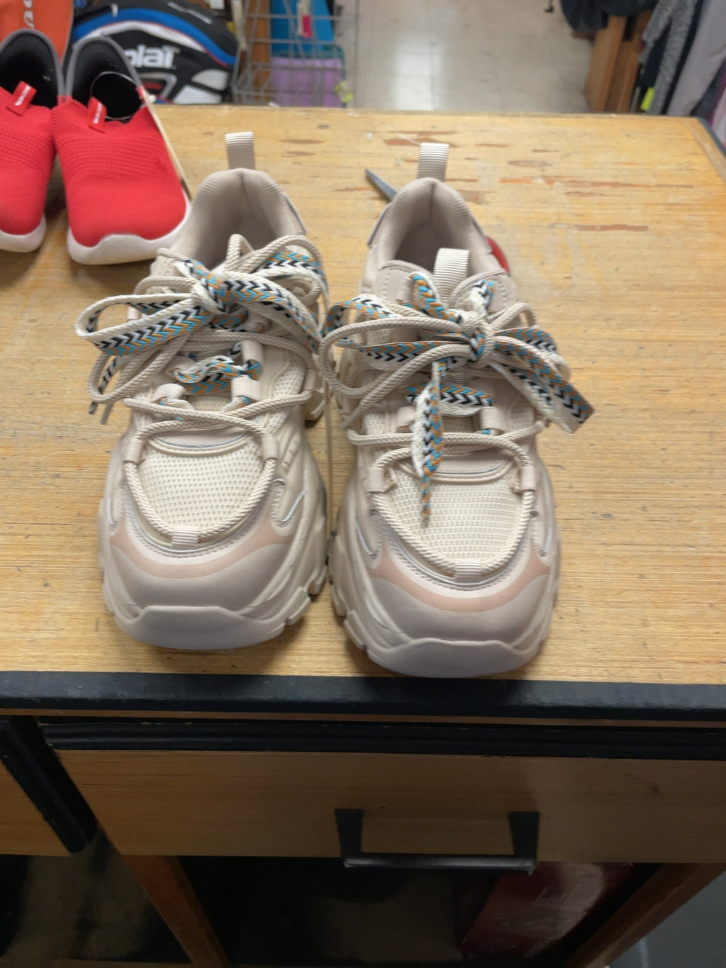 Teenmix Runners Ladies 7.5 Cream Chunky Sneakers