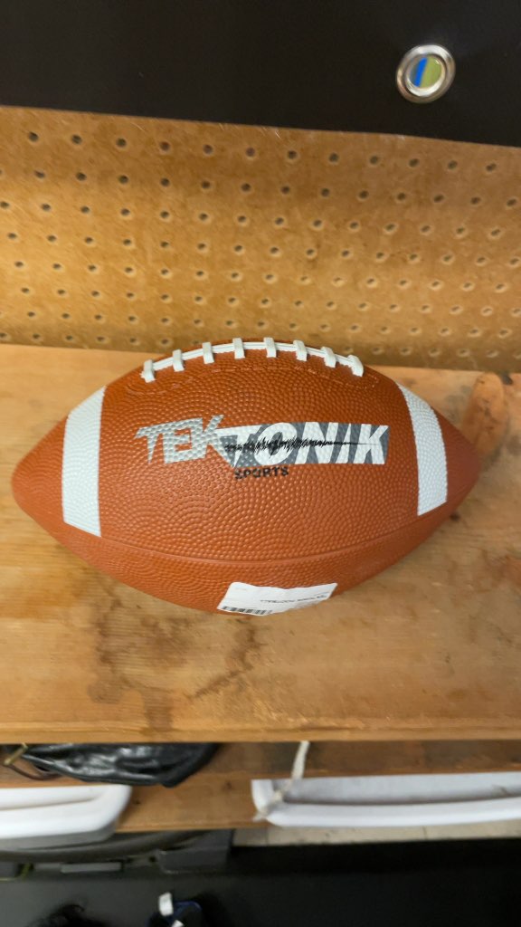 Tektonik Sports Football