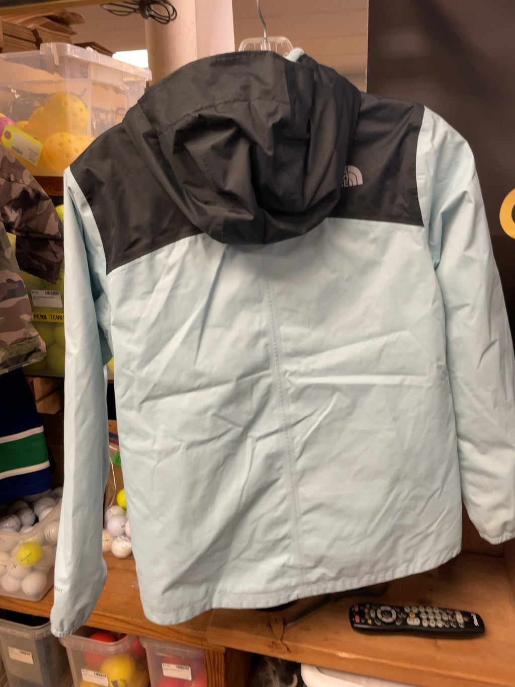The North Face DryVent Girl's L (14/16) Rain Jacket
