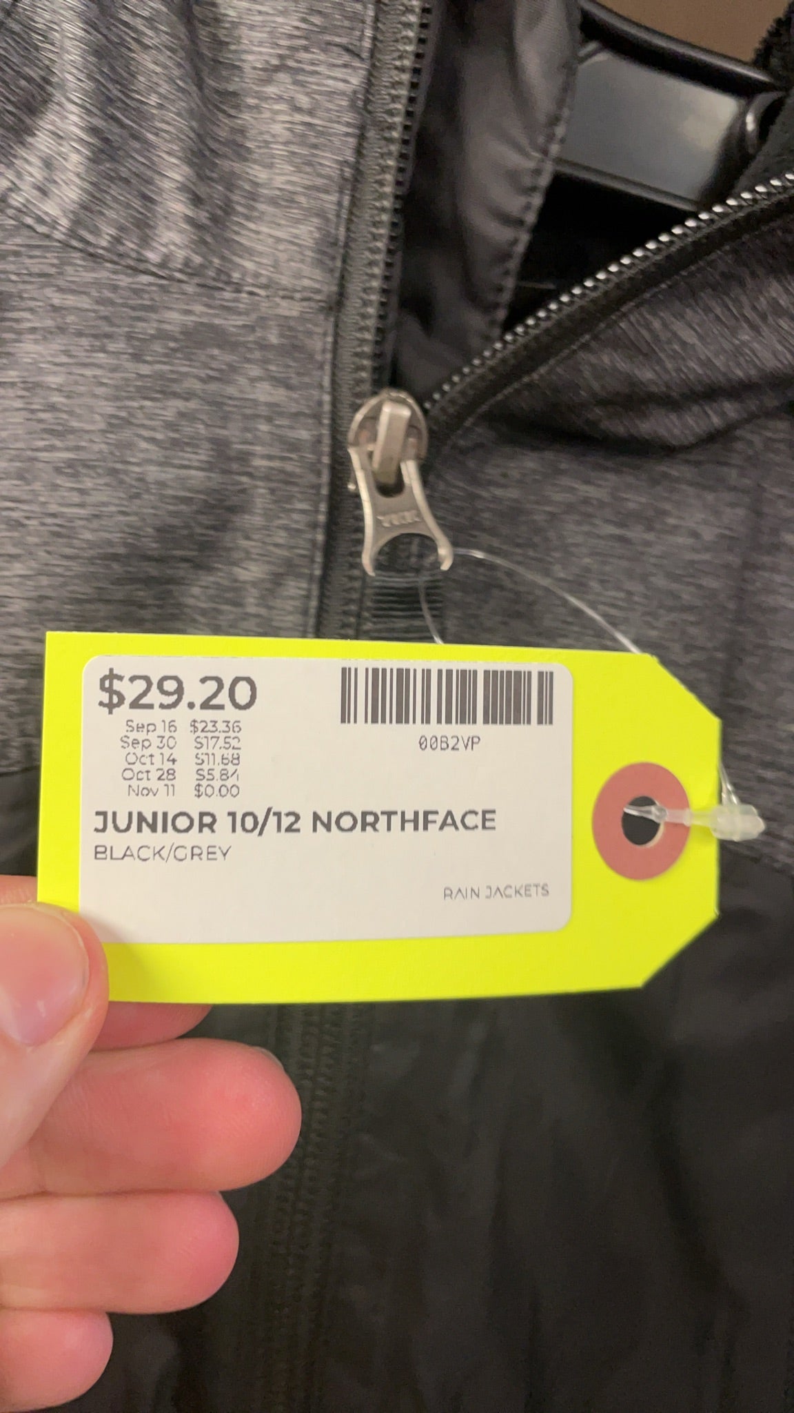 The North Face DryVent Rain Jacket Girl's M (10/12) Black/Grey