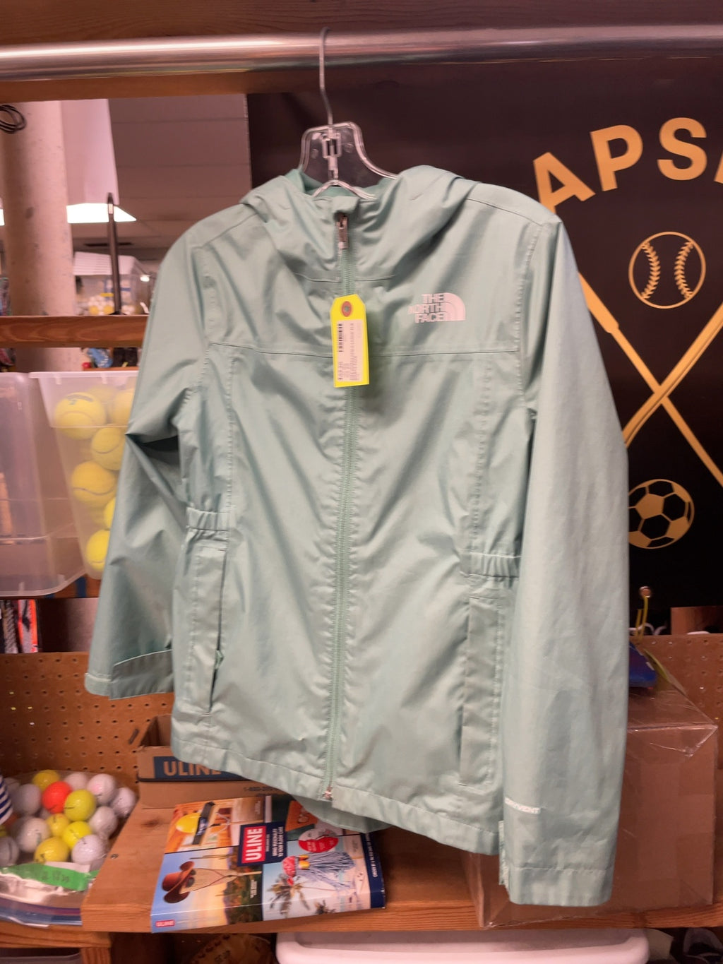 The North Face DryVent Rain Jacket Youth Girls Large
