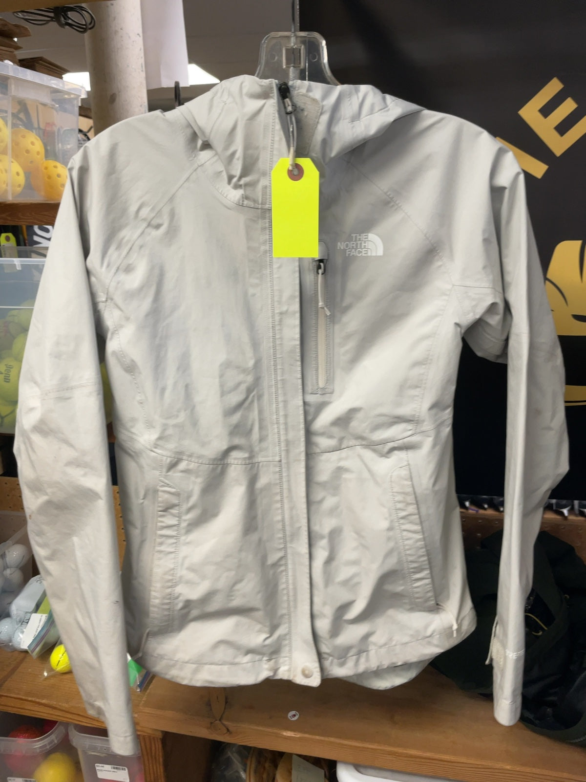 The North Face Gore-Tex Rain Jacket XS Cream