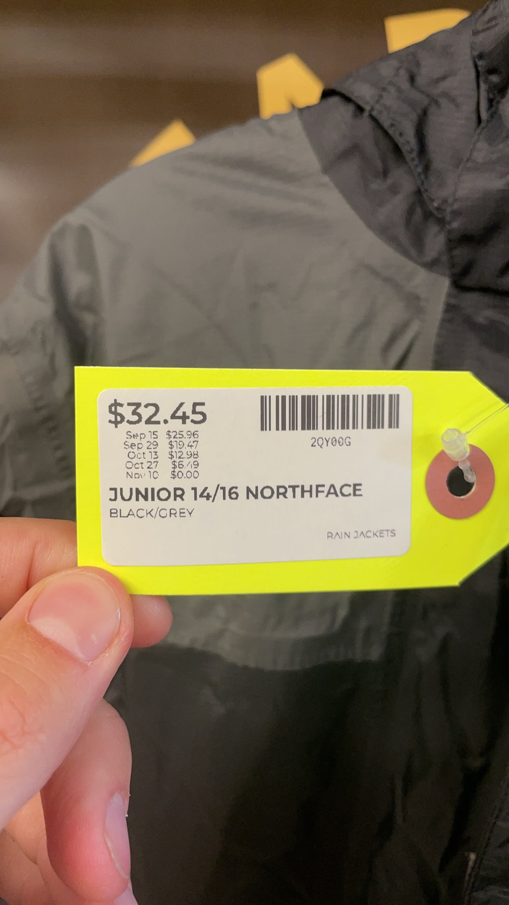 The North Face HyVent Rain Jacket Boys L (14/16) Black/Grey