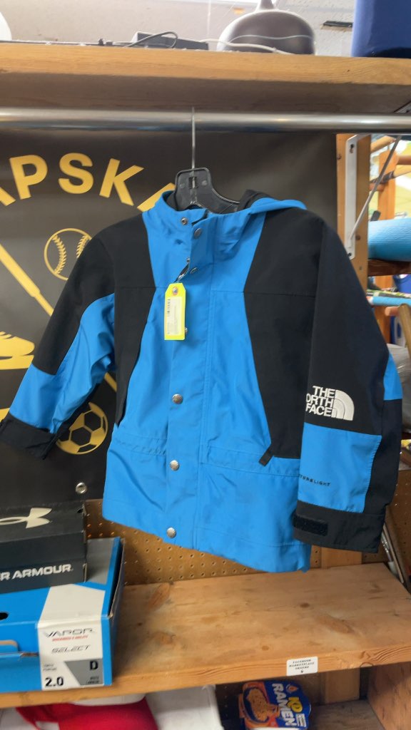 The North Face Junior XS Futurelight Rain Jacket - Blue