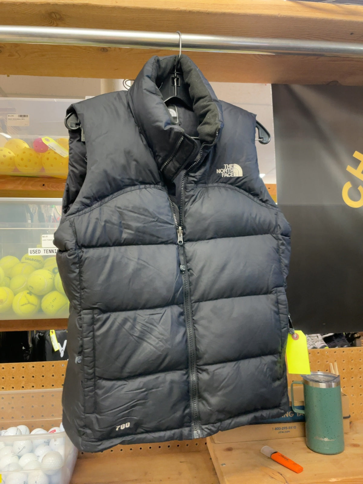 The North Face Nuptse 700 Women's M Black Down Vest