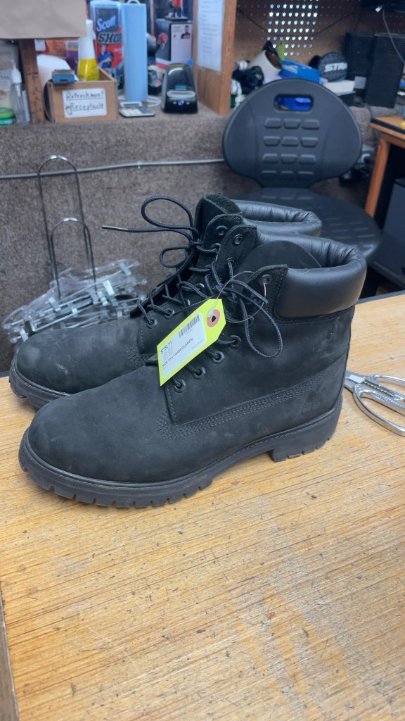 Timberland 6-Inch Premium Waterproof Boots - Black - Size 10.5