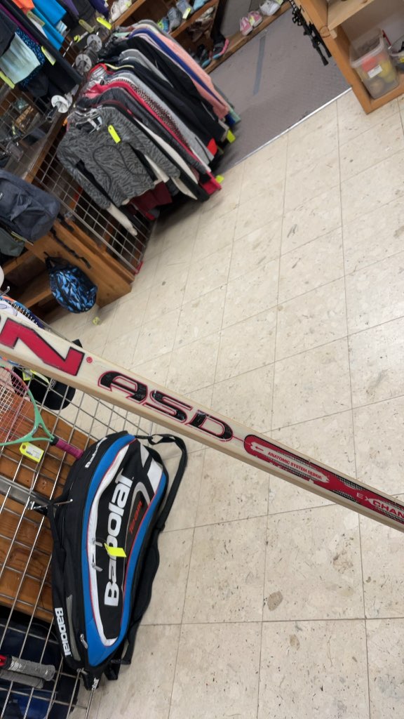Titan ASD T. Selanne Right Hand Hockey Stick