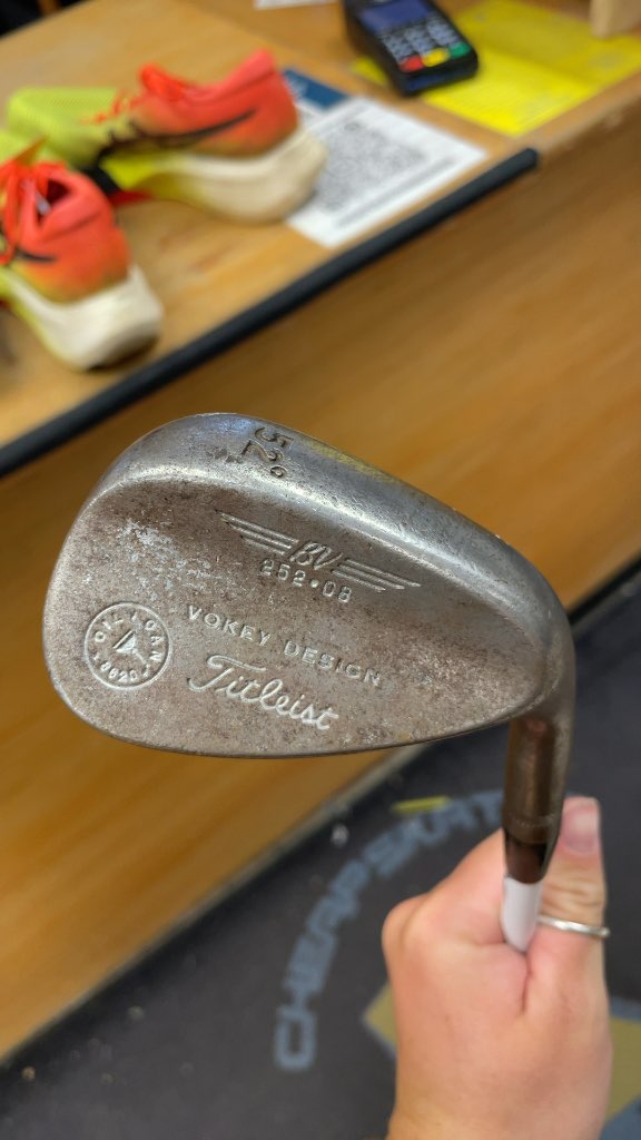 Titleist Vokey Design 252.08 52 Degree Wedge