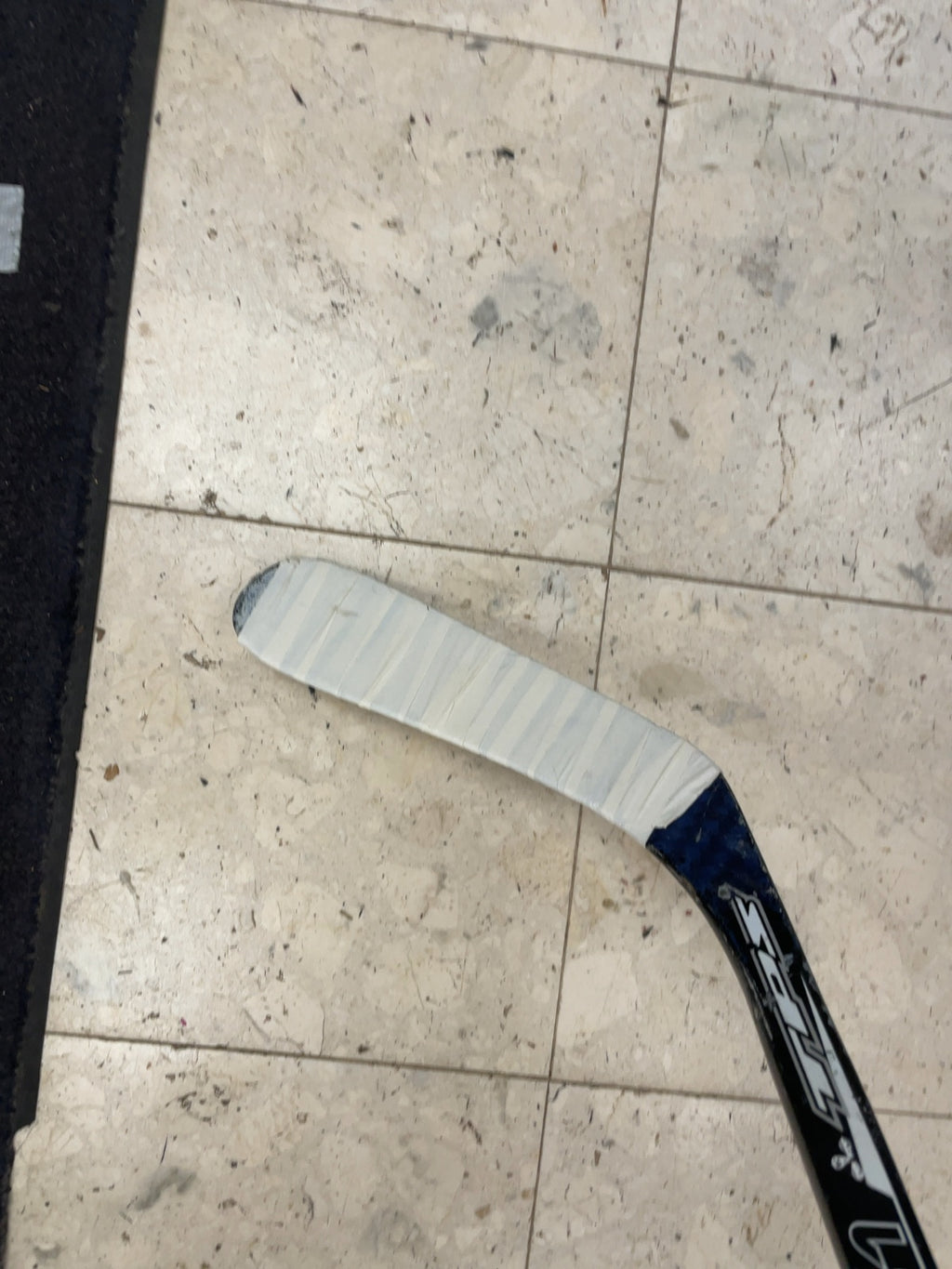 TPS Pro Stock PP061 Flex 90 LH Hockey Stick