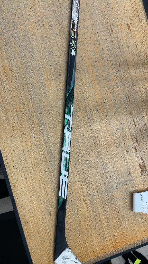 True HZRDUS 9X4 Right-Handed Hockey Stick