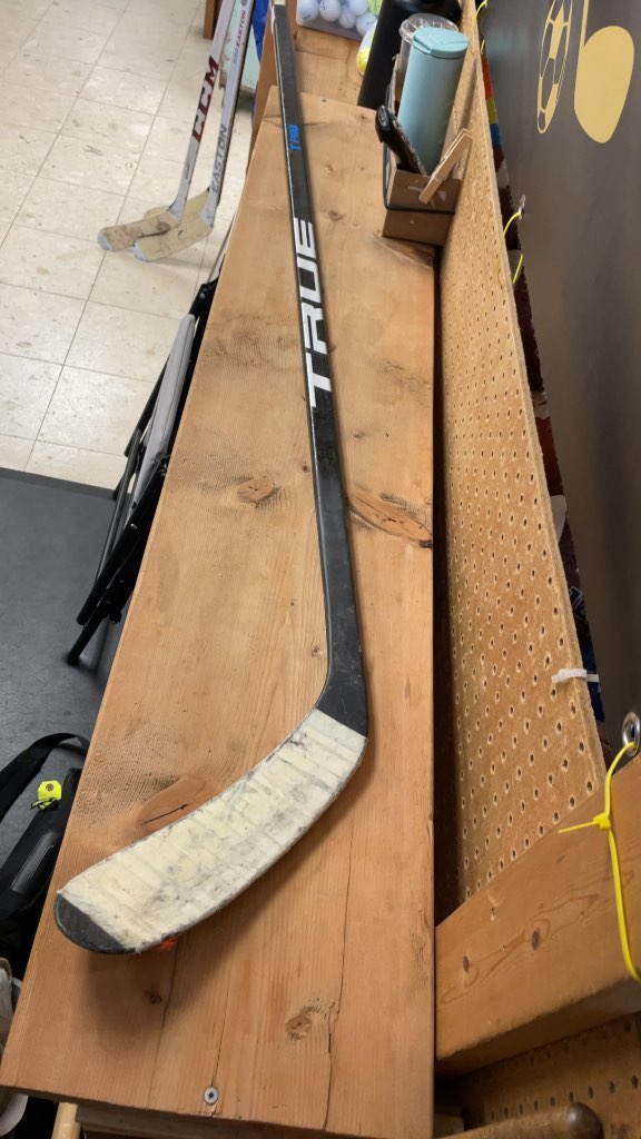 TRUE T PRO SBP Right-Handed Hockey Stick - 85 Flex