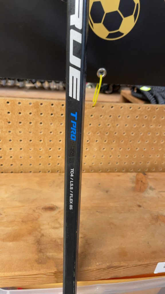 TRUE T PRO SBP Right-Handed Hockey Stick - 85 Flex