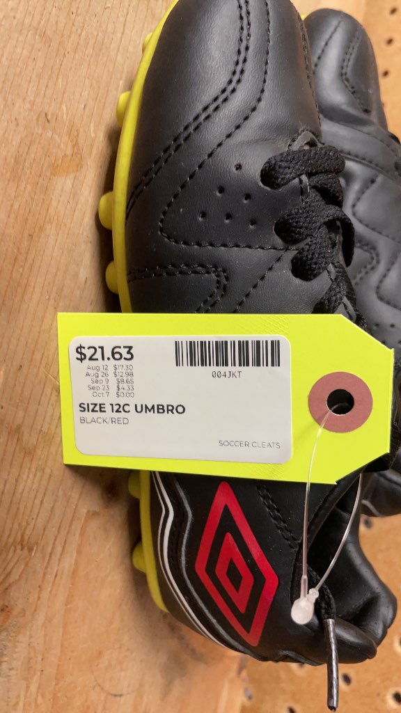 Umbro Citadel Soccer Cleats - Size 12C