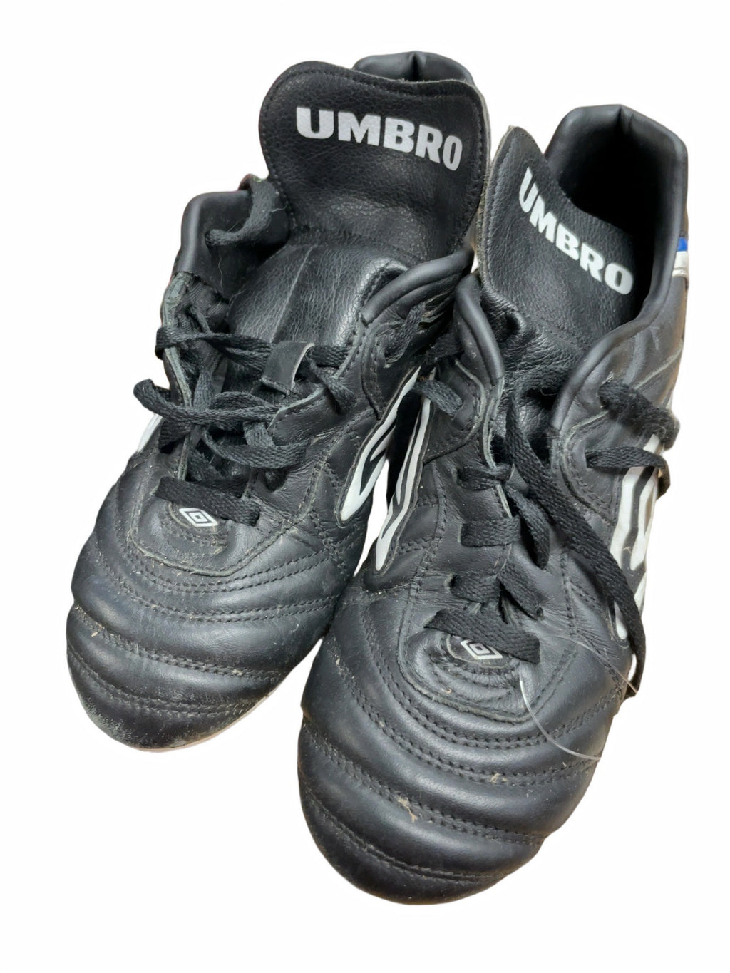 Umbro Soccer Cleats Size 7 Black/White