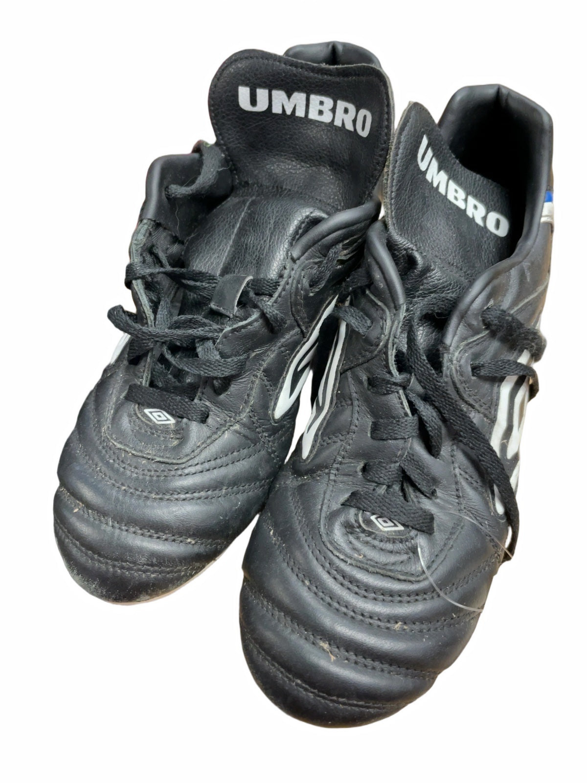 Umbro Soccer Cleats Size 7 Black/White