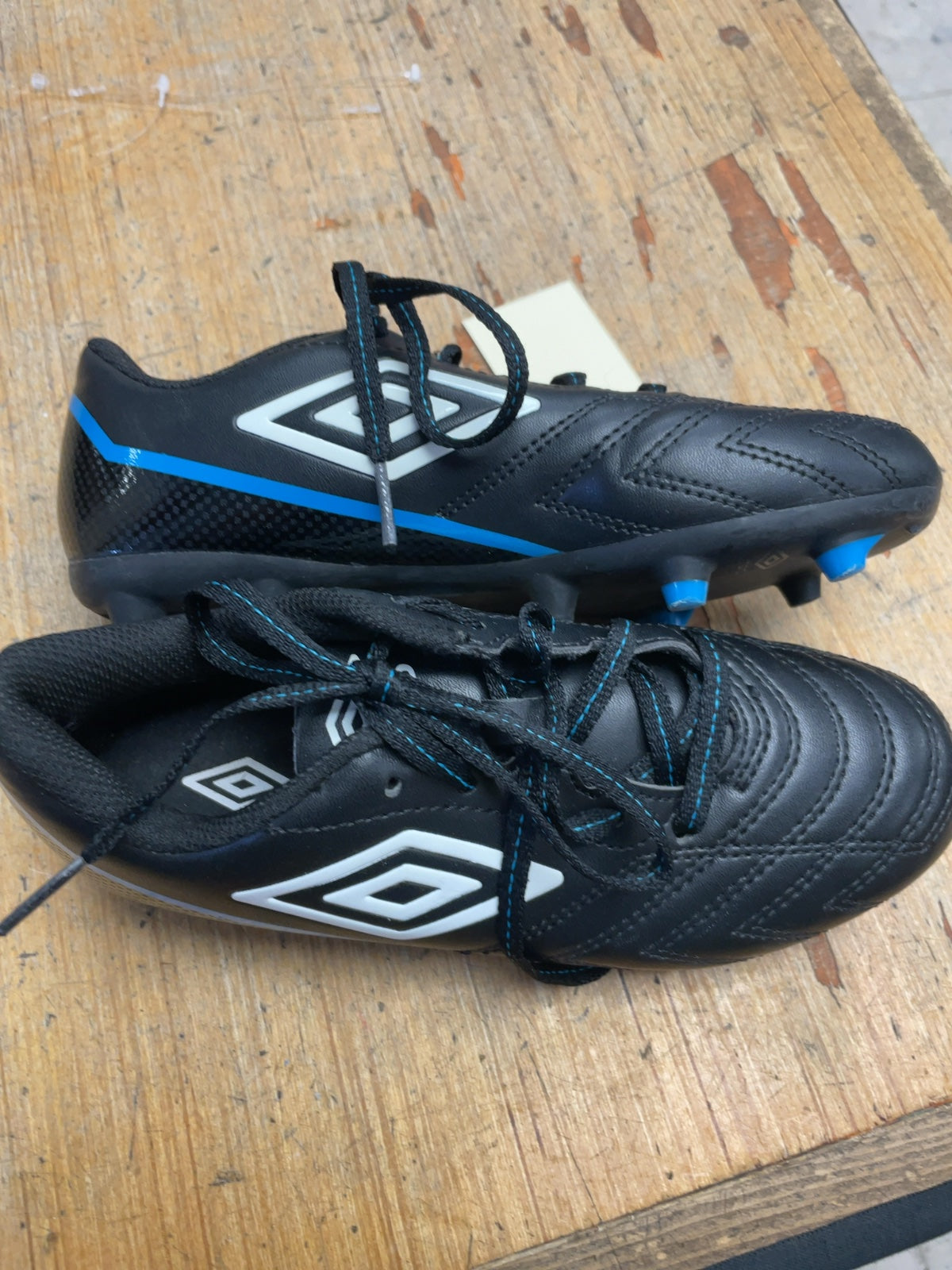 Umbro Stadia Size 2 Black and Blue Soccer Cleats