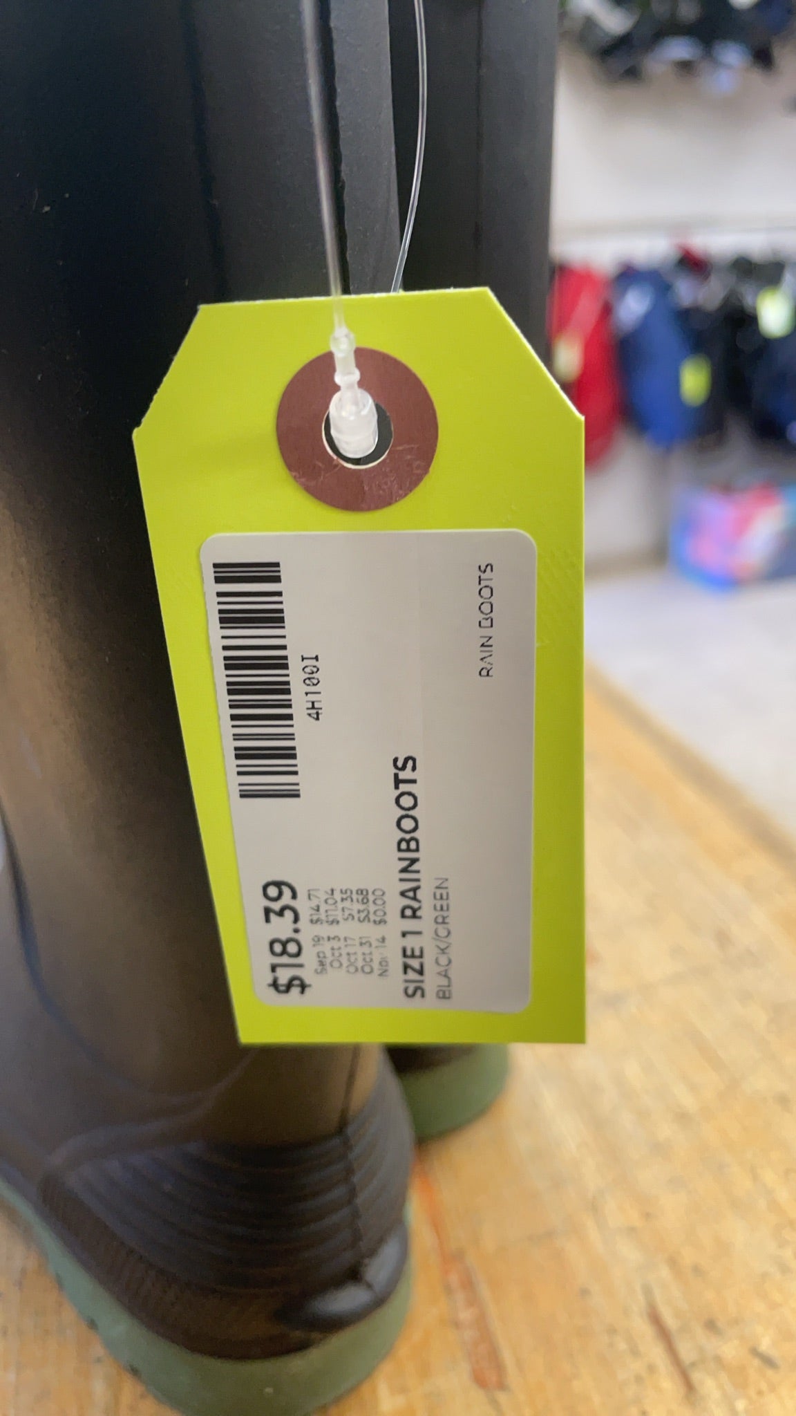 Unbranded Rain Boots Size 1 Black/Green