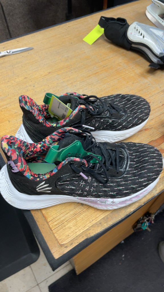 Under Armour Curry Basketball Shoes