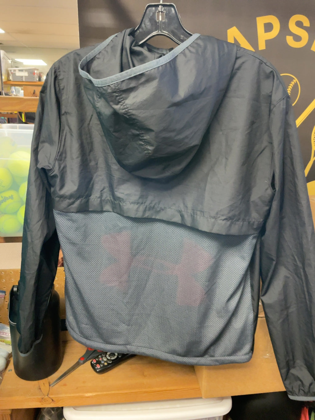 Under Armour Jacket Shell Youth Large Black