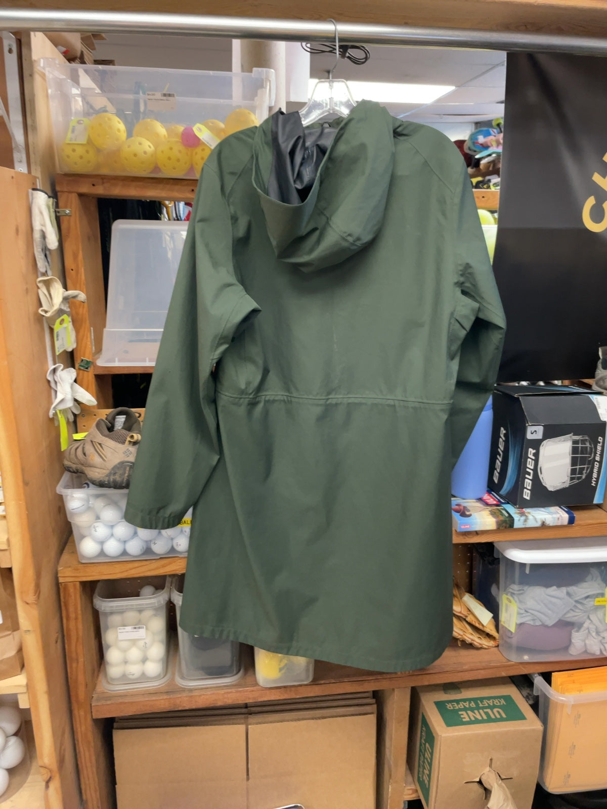 Uniqlo Jacket Shell Large Green