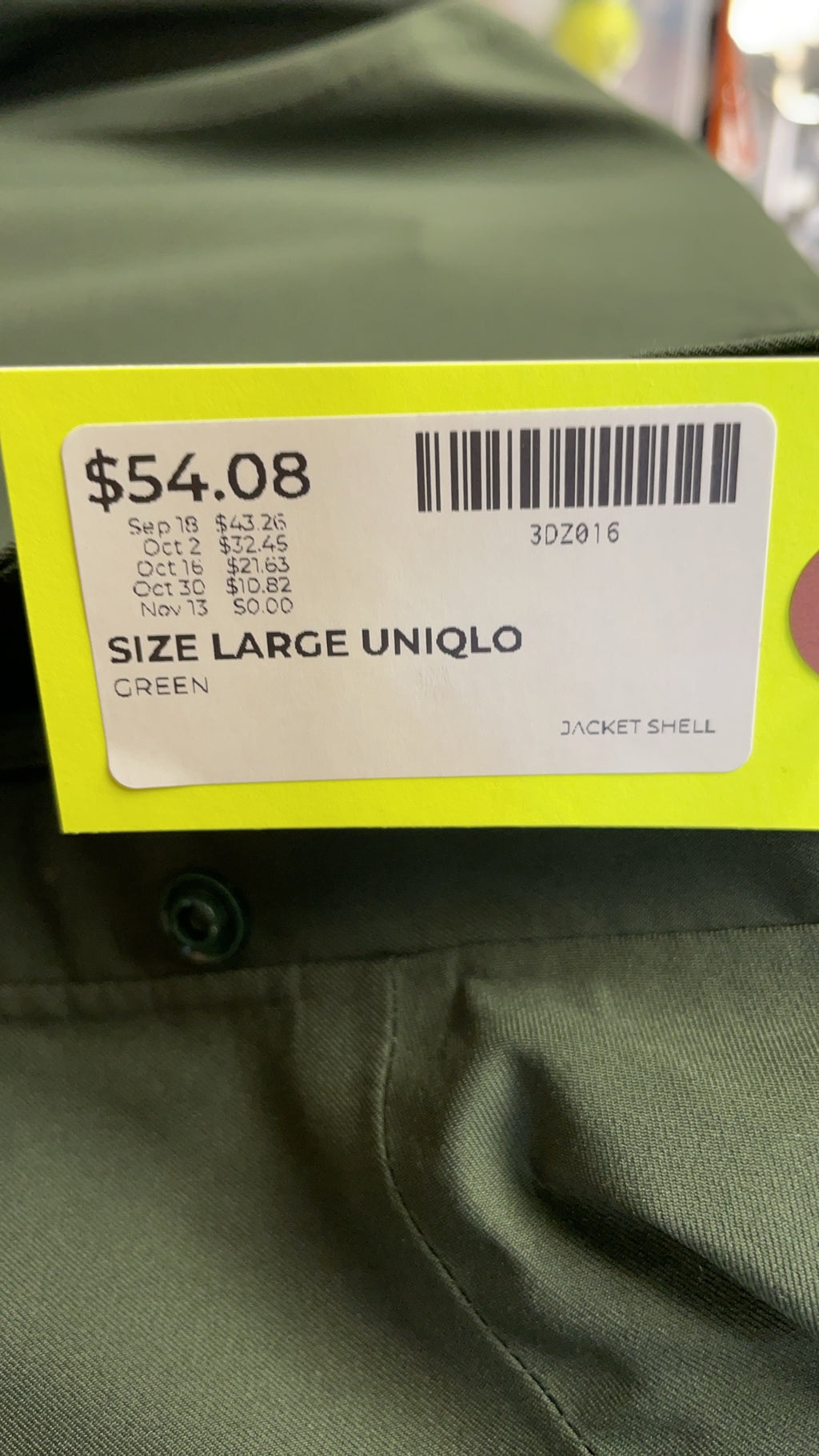 Uniqlo Jacket Shell Large Green