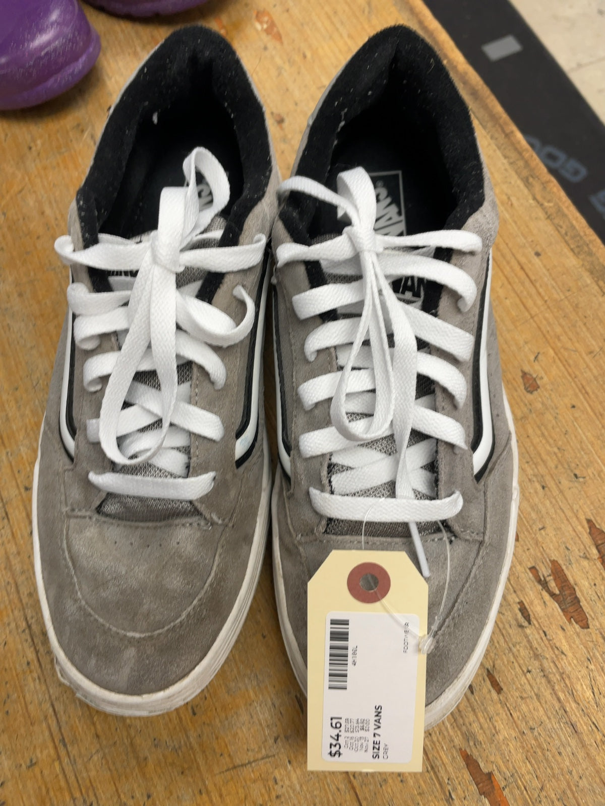 Vans Low-Top Skate Shoes Size 7 Grey