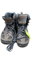 Vasque Ladies Size 9.5 Hiking Boots - Brown