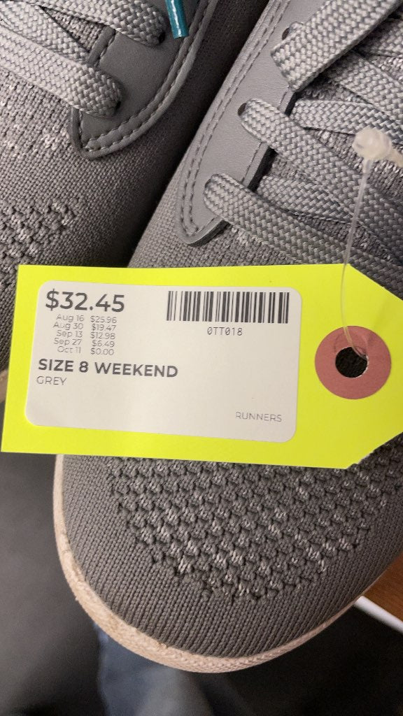 Vessi Weekend Runners - Grey - Size 8