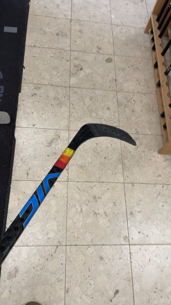 VIC V2.0 Junior LH Composite Hockey Stick