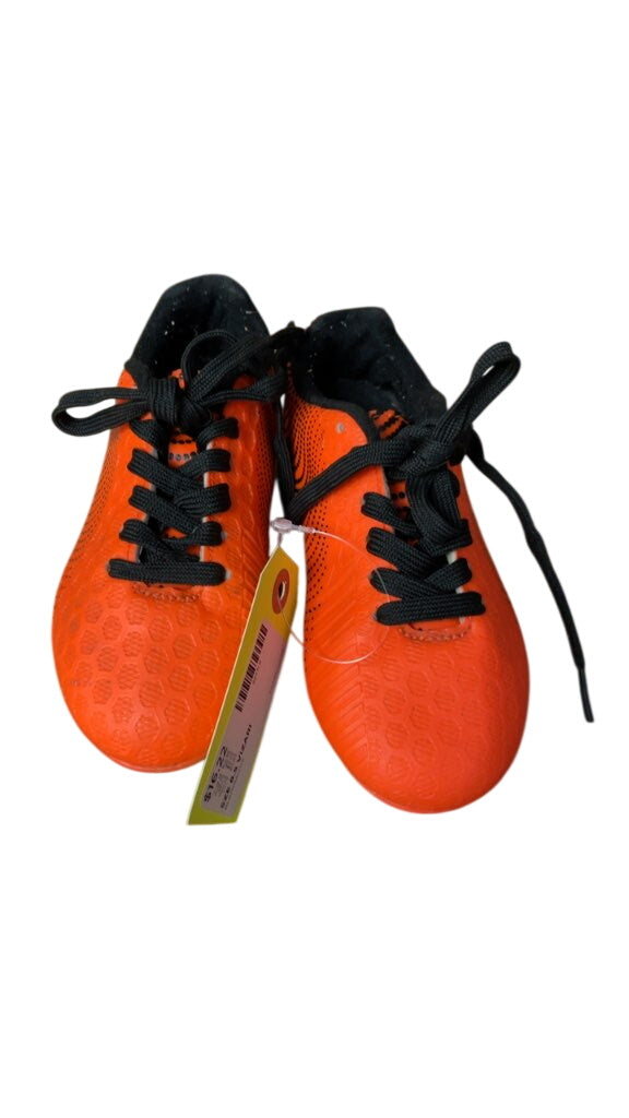 Vizari Soccer Cleats - Size 8.5 - Black/Orange