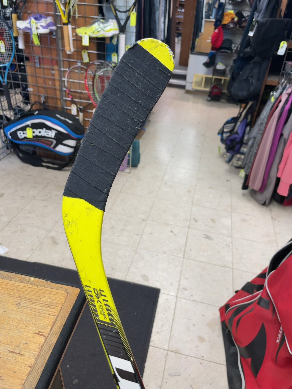 Warrior Alpha DX One 20 Flex RH Hockey Stick