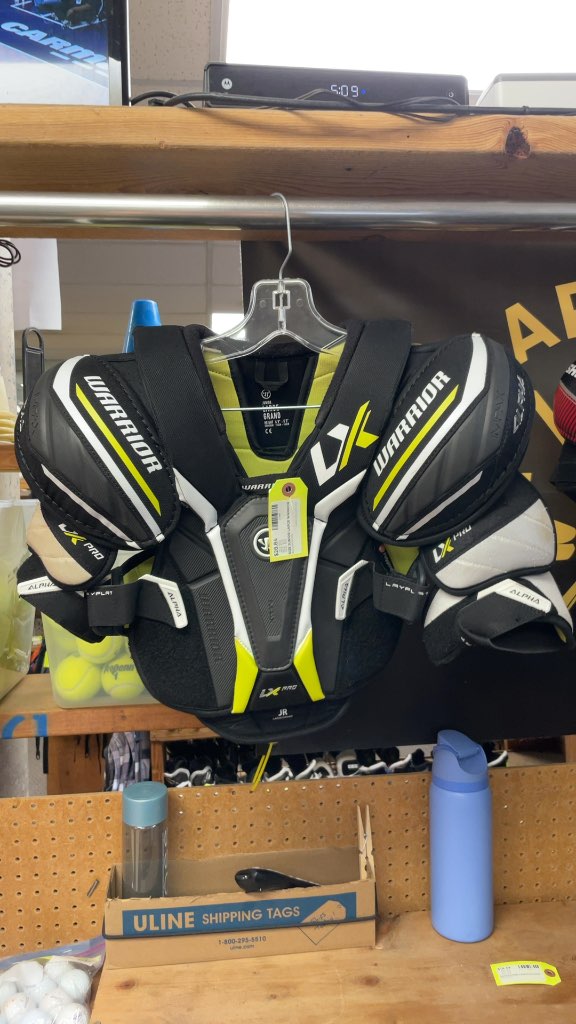 Warrior Alpha LX Pro Junior Hockey Shoulder Pads