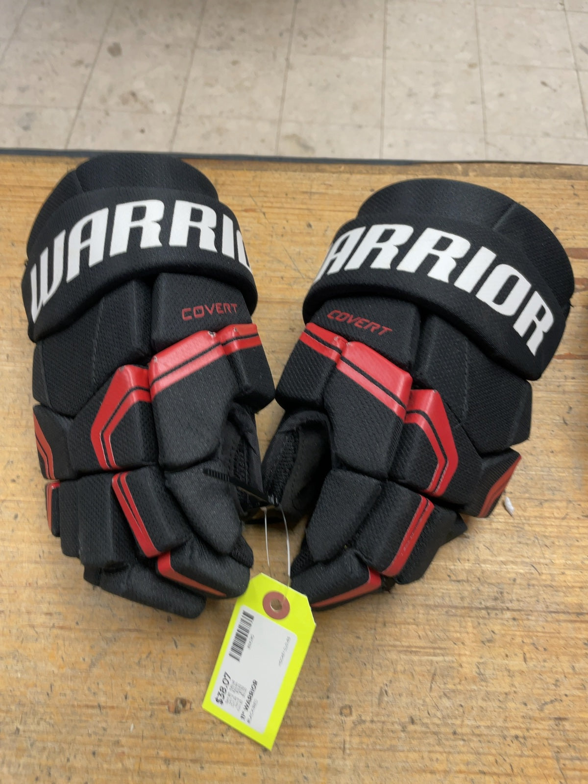 Warrior Covert 11" Hockey Gloves