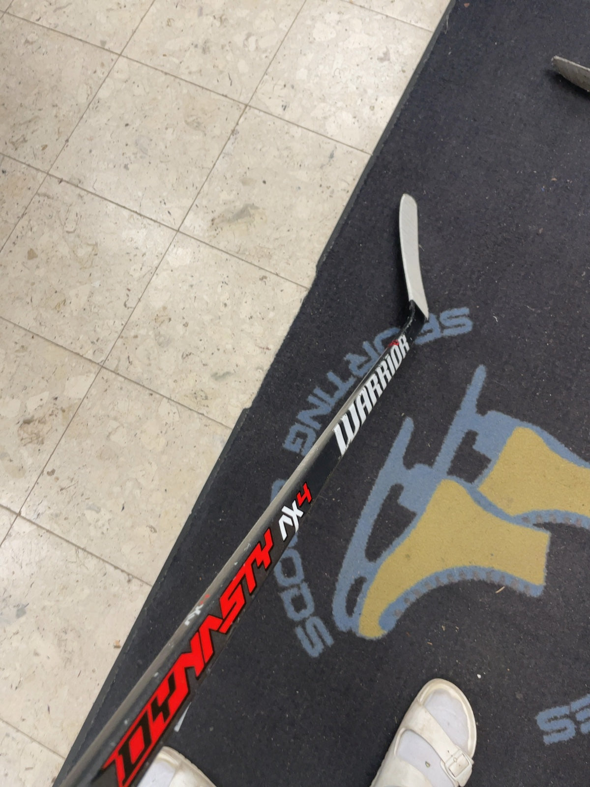 Warrior Dynasty AX4 Junior 50 Flex LH Hockey Stick