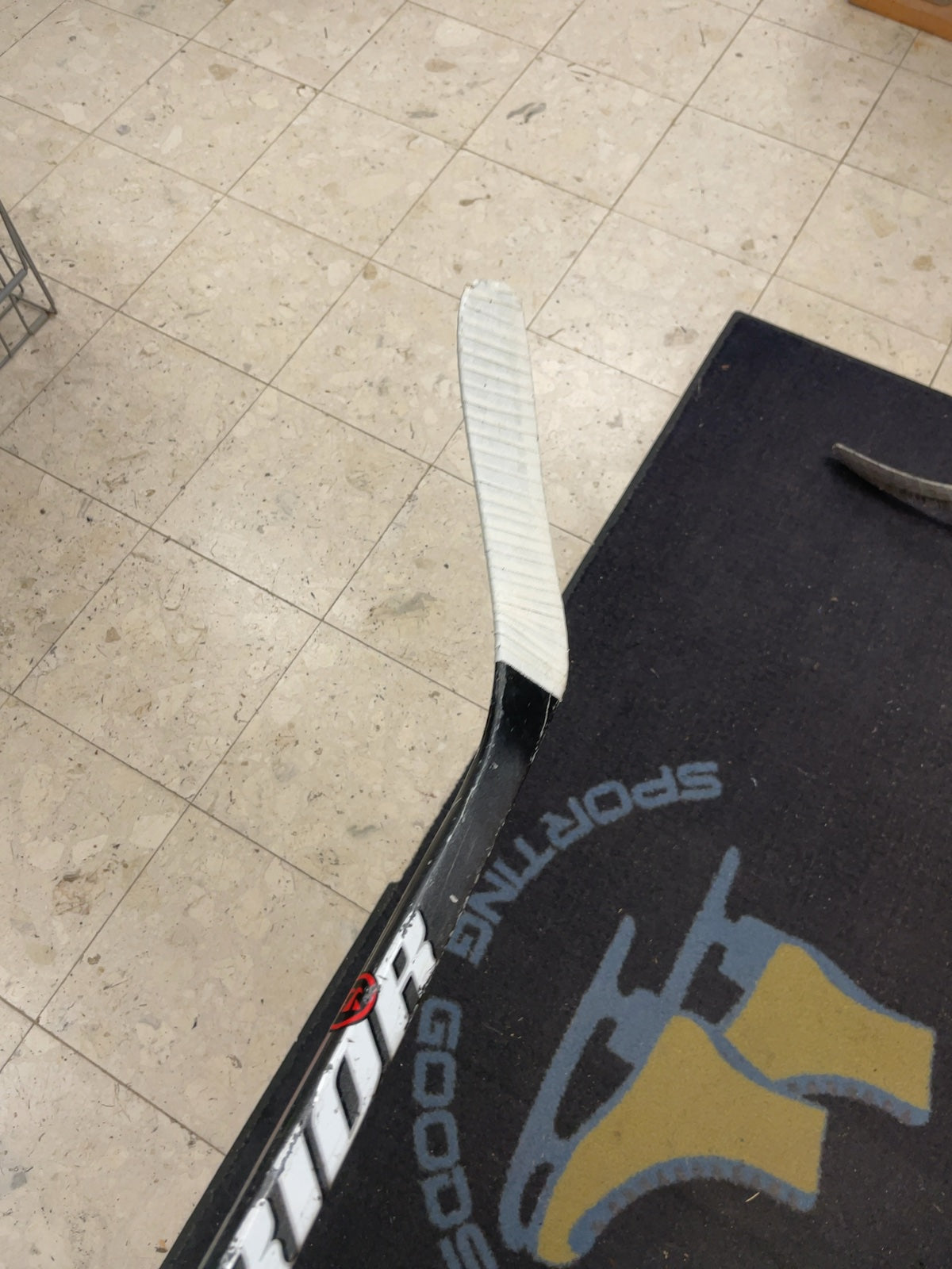Warrior Dynasty AX4 Junior 50 Flex LH Hockey Stick