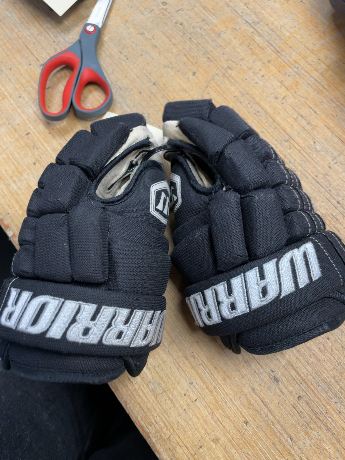 Warrior Remix 10 10" Hockey Gloves