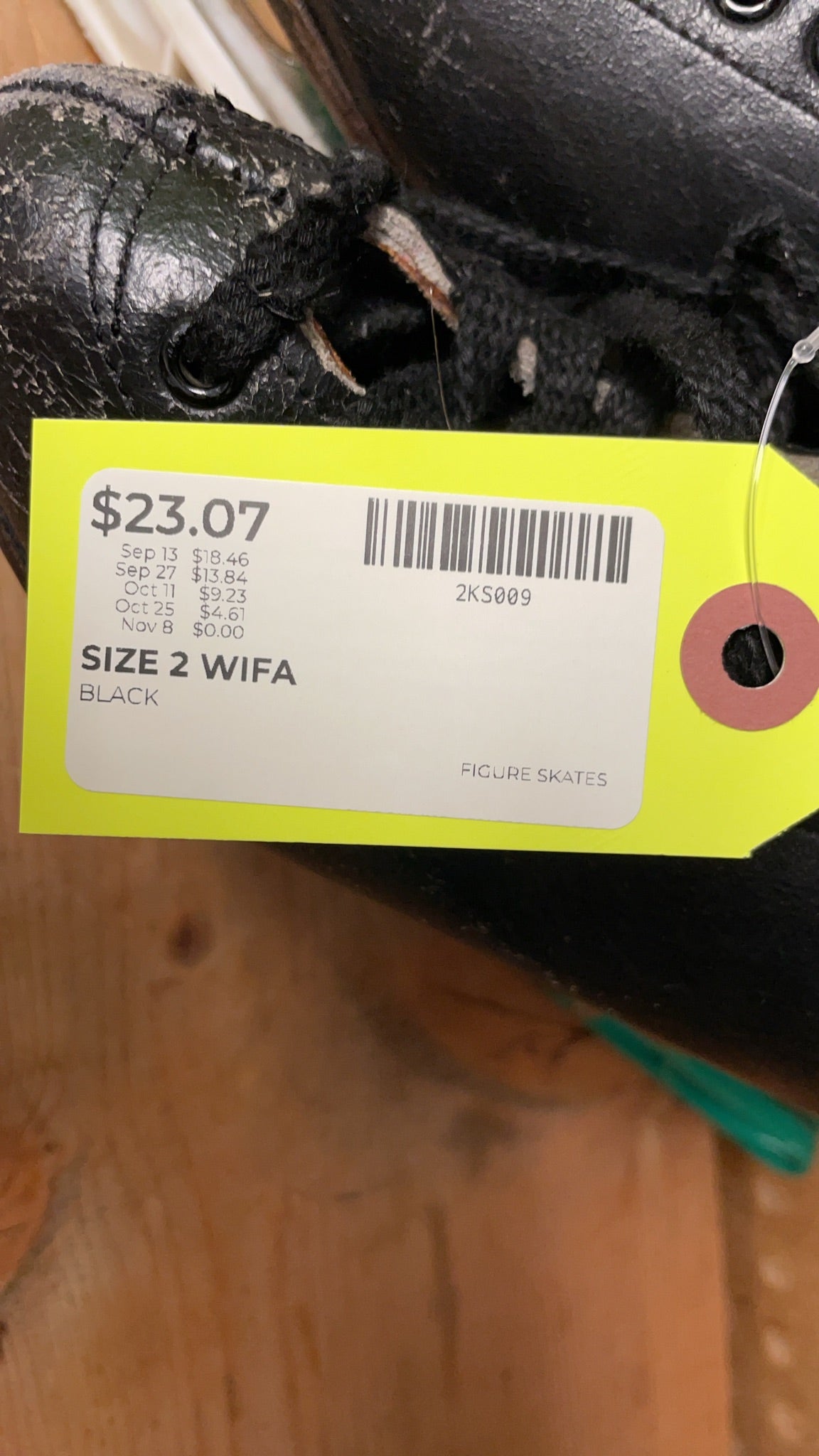 WIFA Figure Skates Size 2 Black
