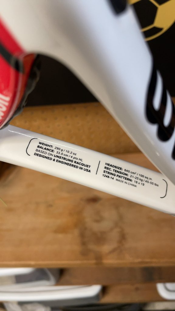 Wilson Federer 100 Tennis Racquet