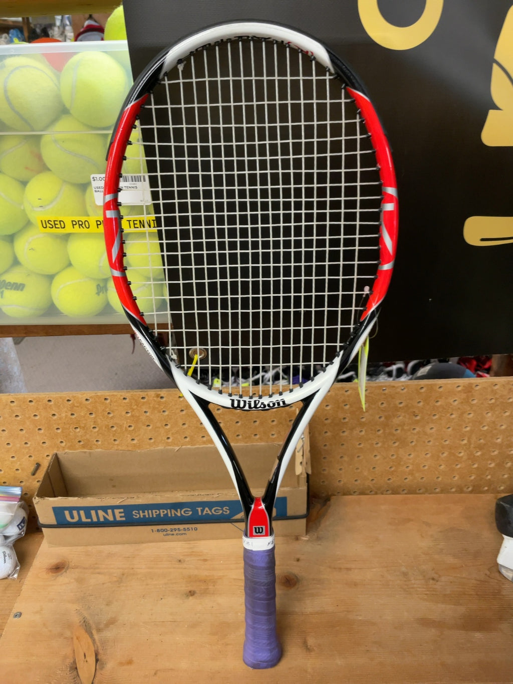 Wilson Reaction 4 3/8 White/Red Tennis Racquet