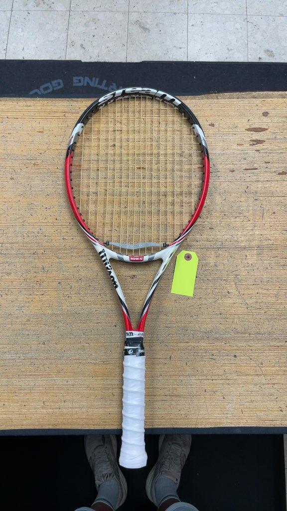 Wilson Steam 105S Tennis Racquet
