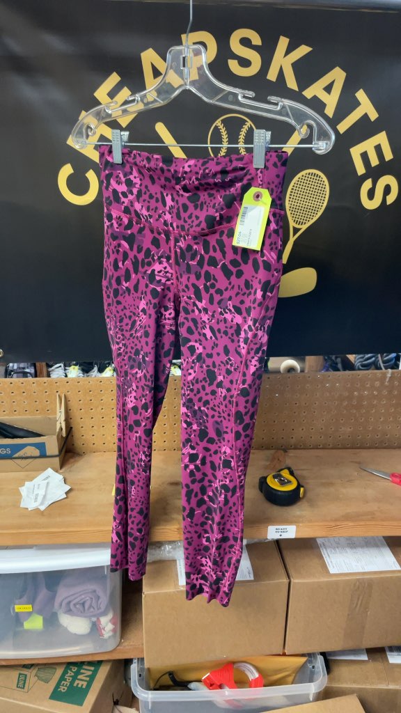 Women's Lululemon Purple Leopard Print Leggings size 6