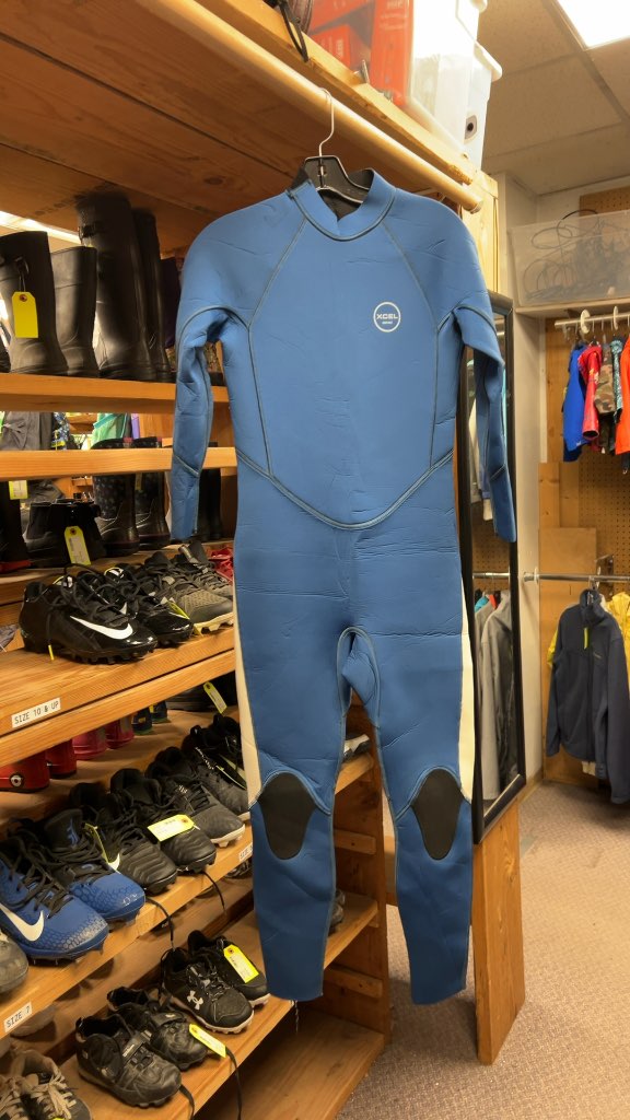 Xcel Axis 3.2mm Women's Wetsuit - Blue - Size Medium
