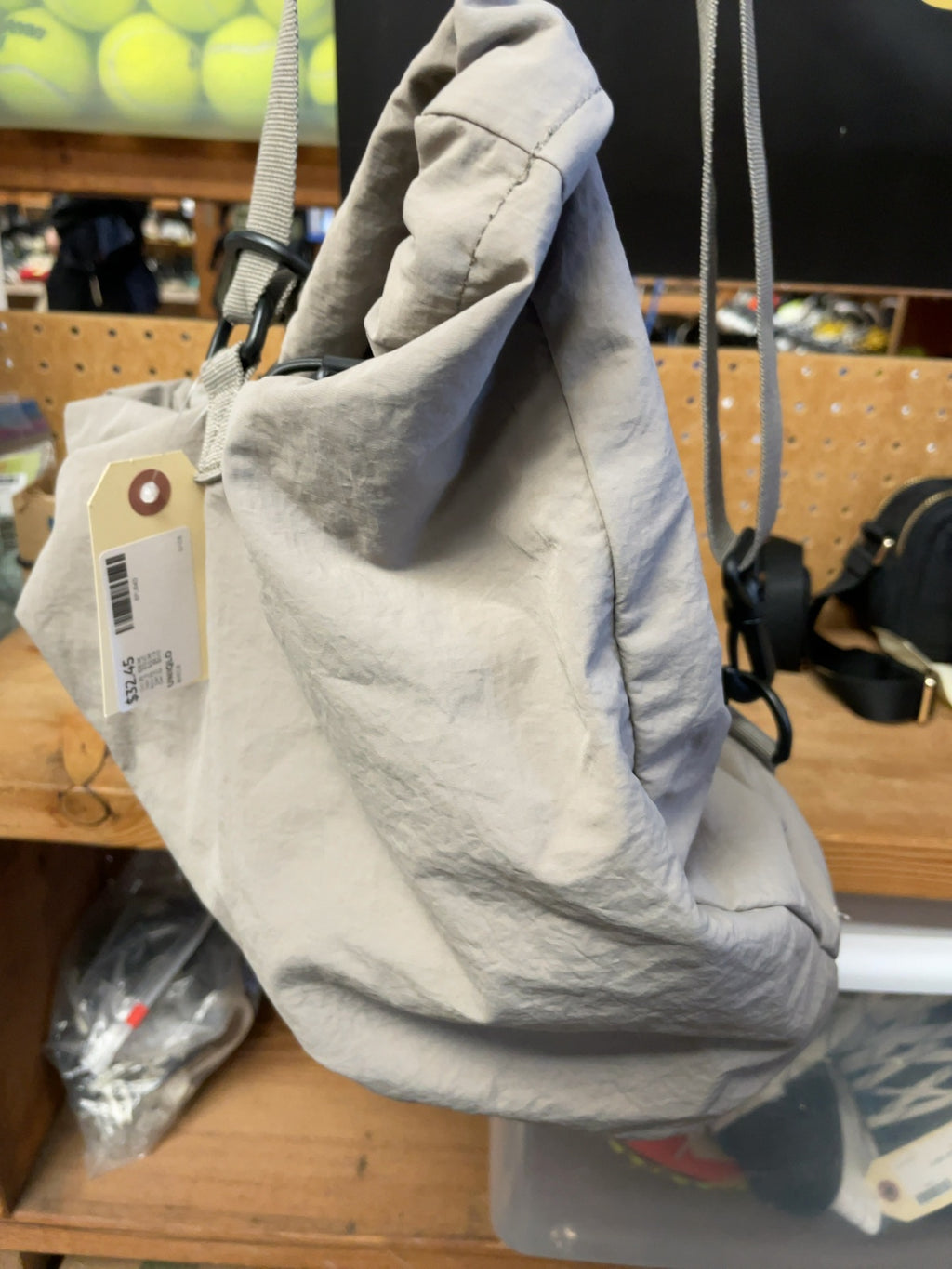 Uniqlo Drawstring Shoulder Bag Beige